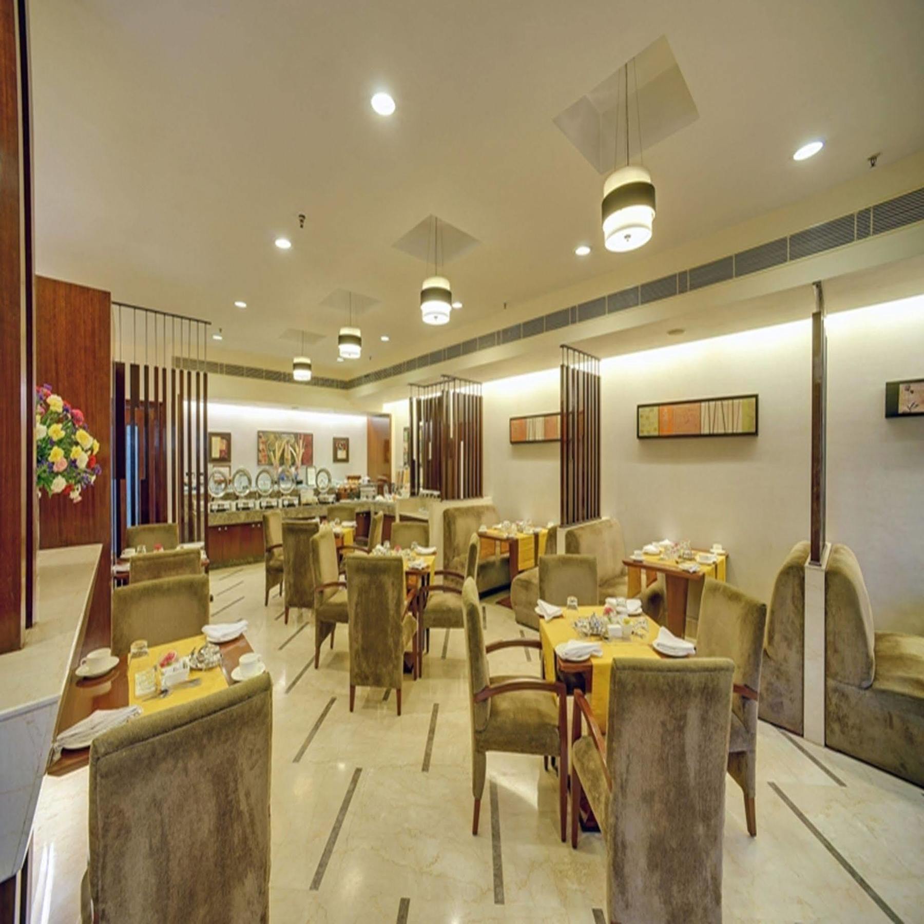 Muse Sarovar Portico Nehru Place New Delhi Ngoại thất bức ảnh