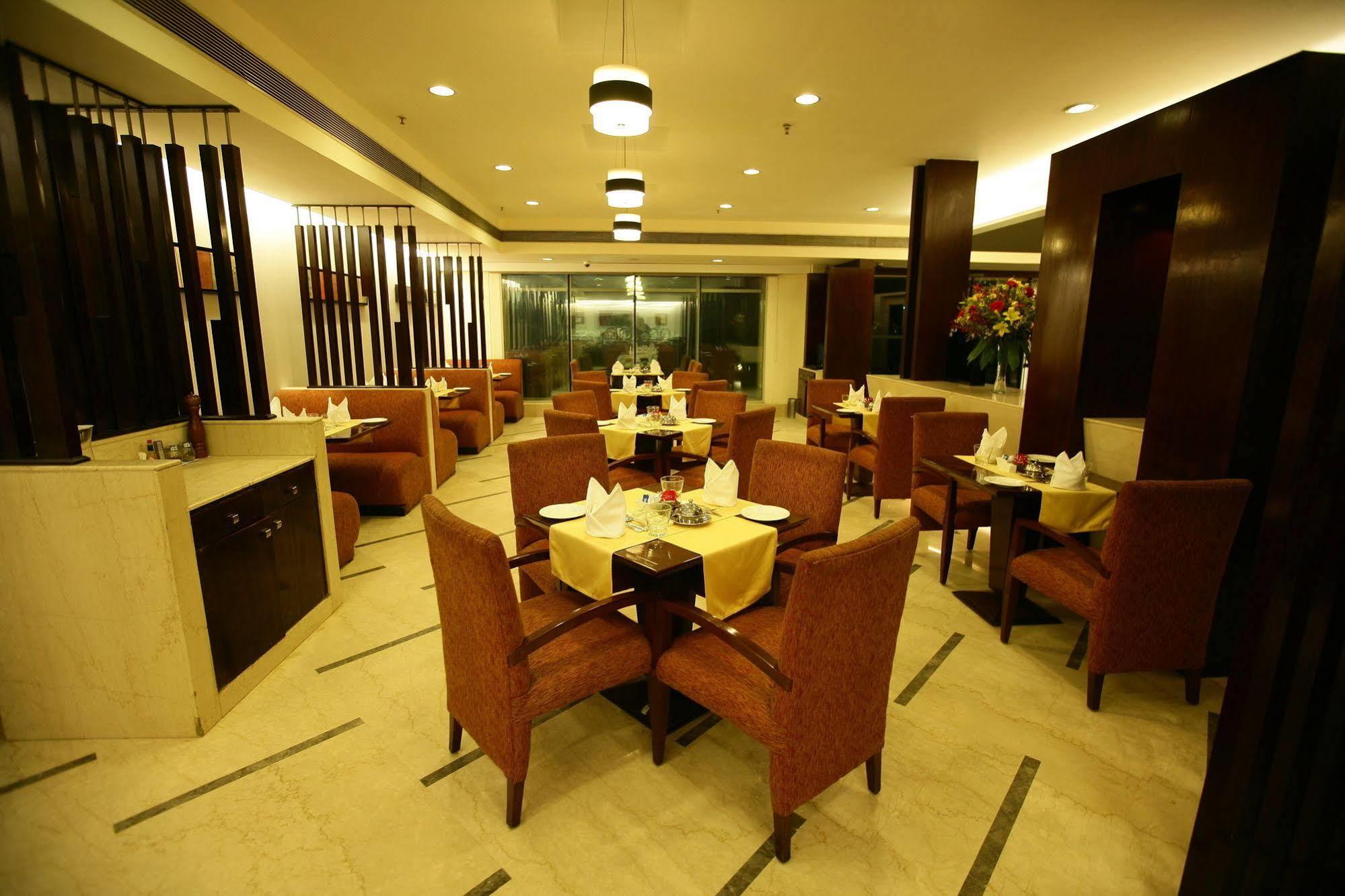Muse Sarovar Portico Nehru Place New Delhi Ngoại thất bức ảnh
