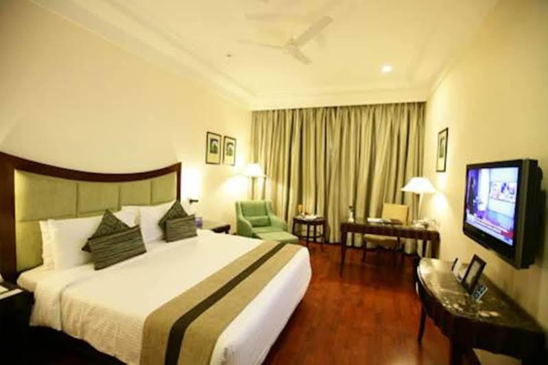 Muse Sarovar Portico Nehru Place New Delhi Ngoại thất bức ảnh